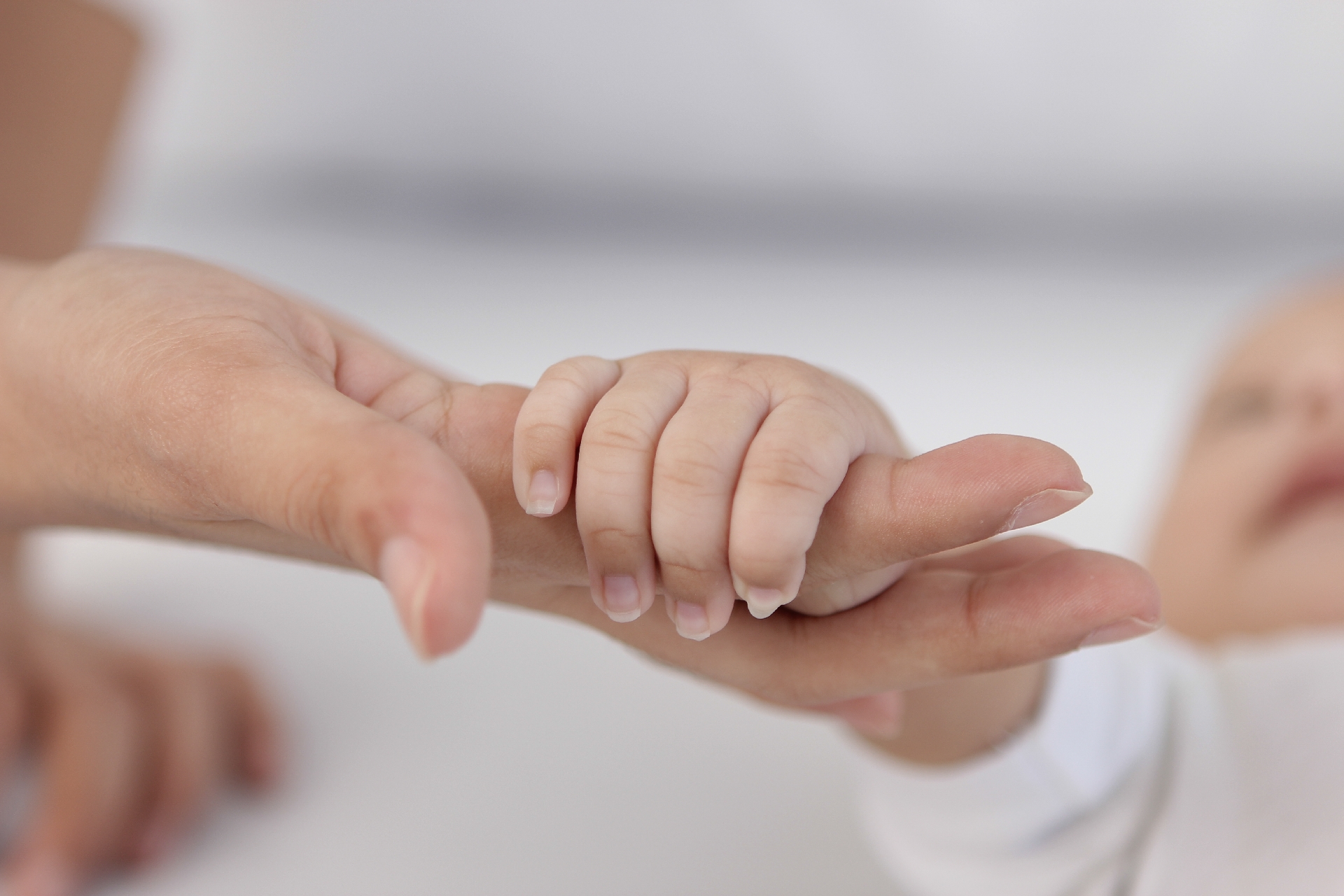 妊婦さんも必見!赤ちゃんと楽しくお出かけするために知っておきたいたった一つのこと。 妊婦さんも必見!赤ちゃんと楽しくお出かけするために知っておきたいたった一つのこと。